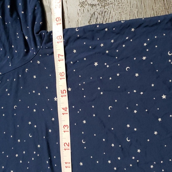 GapBody TrueSleep Super Soft Moon and Stars Modal Blend PJ top Sz S - Picture 7 of 8